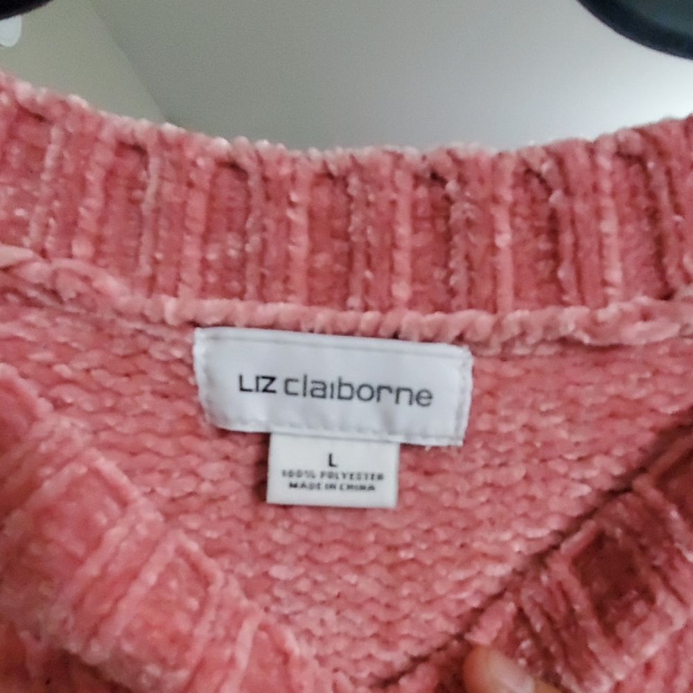 Sweater - Picture 2 of 3